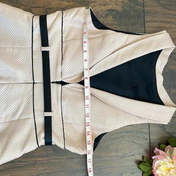 Stunning mini dress - Picture 8 of 12